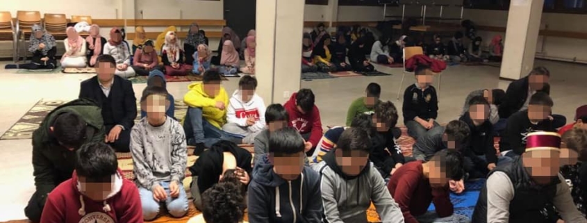 Kinder im Islamisten-Camp. Die Türkei indoktriniert "Schweizer" Schüler.