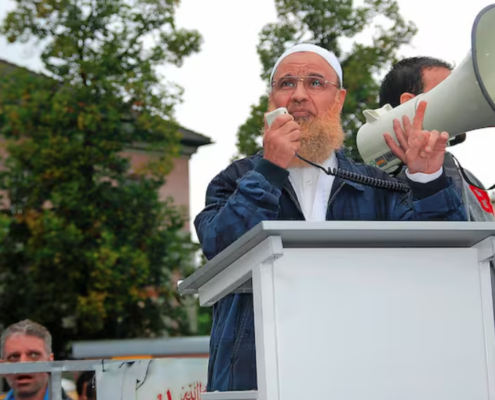 Die Ausschaffungs-Initiative greift nicht: Kein Landesverweis für Hassprediger Abu Ramadan.